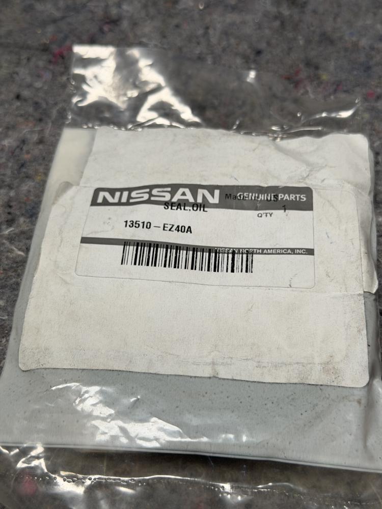 Genuine Nisan Engine Crankshaft Seal 13510-EZ40A OEM – photo 4