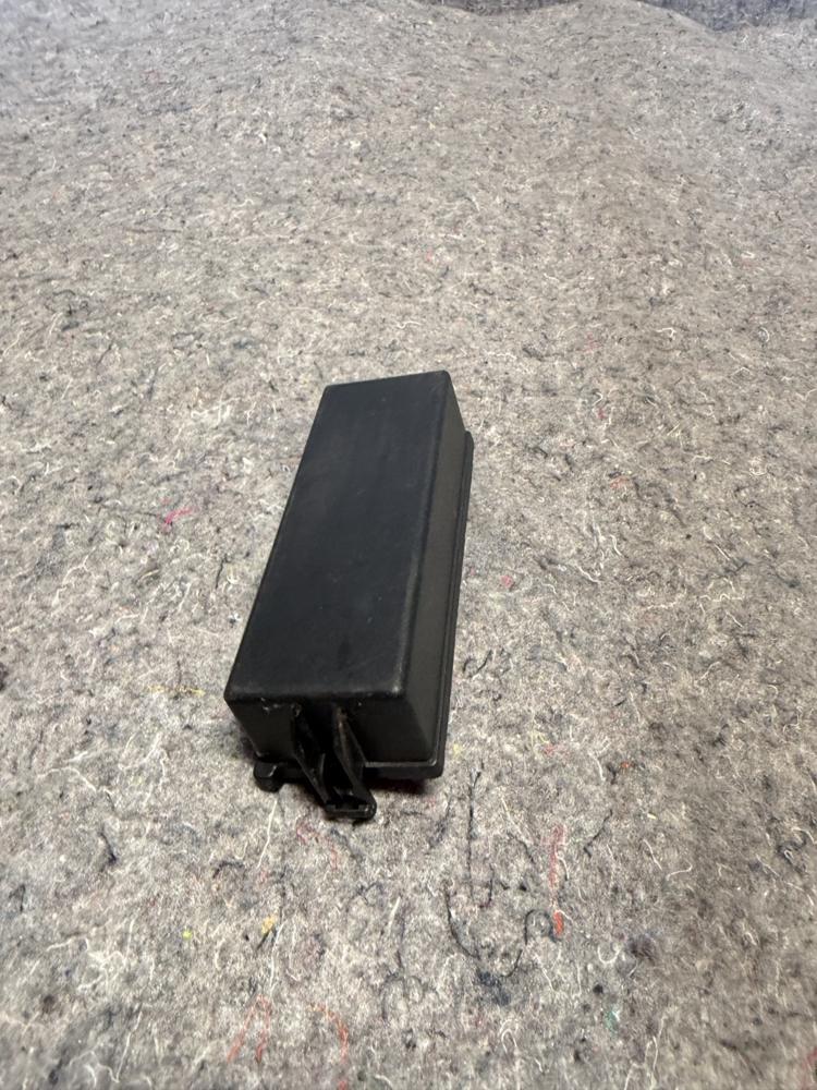 Ford F67Z14A003EA Connector OEM – photo 2