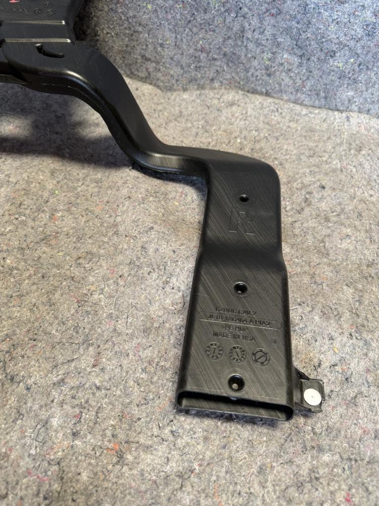 18-25 Ford Expedition Front Lower Floor Air Duct Tube JL1B18C464AA OEM – photo 4