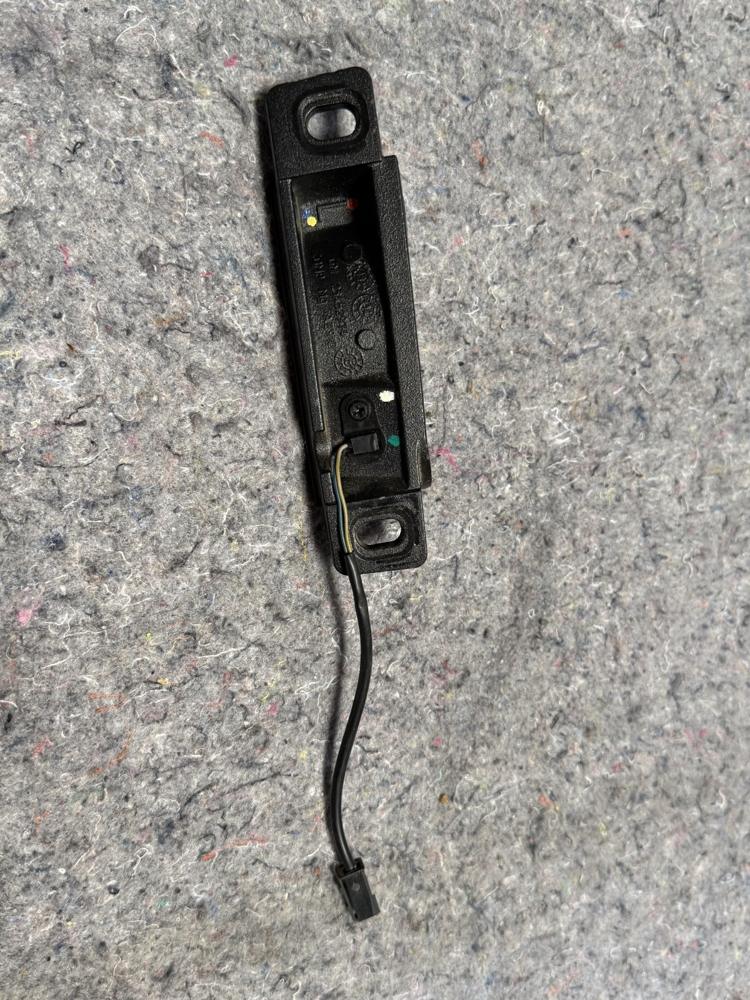 C7 Corvette Targa Top Latch Striker Plate 23452974 OEM – photo 2