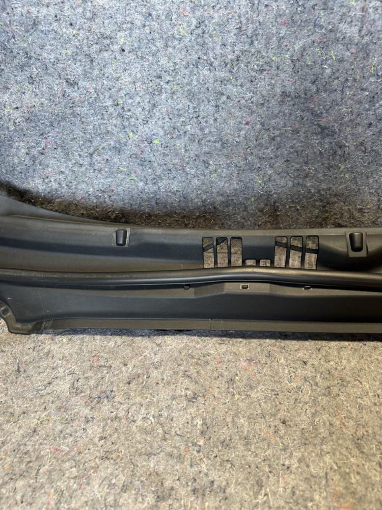 Ford Fusion Front Windshield Cowl Vent Panel DS73F02216AE OEM – photo 4