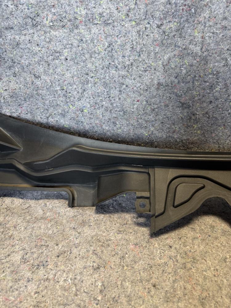Ford Mustang Convertible Windshield Cowl Panel FR3B63018A15BAW OEM – photo 4