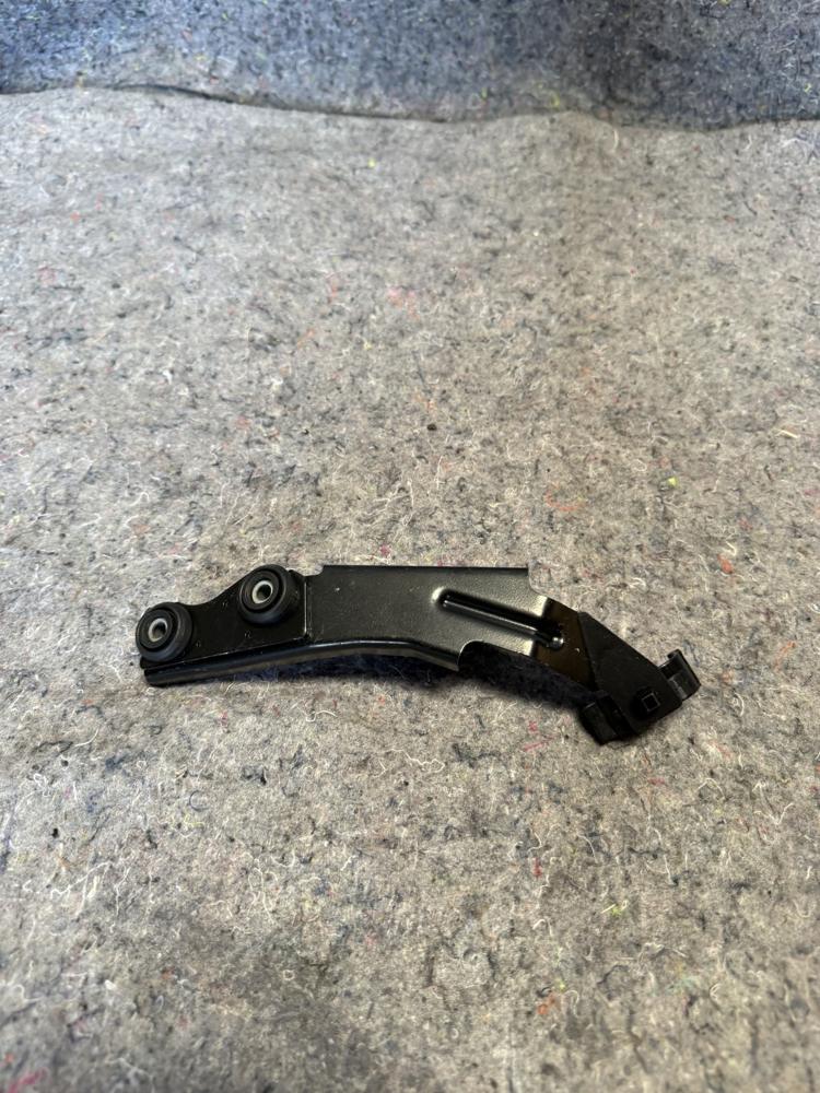 03-08 250Z 03-07 G35 Coupe Fuel Line Evap Hose Bracket Mounted to Chassis OEM – photo 4