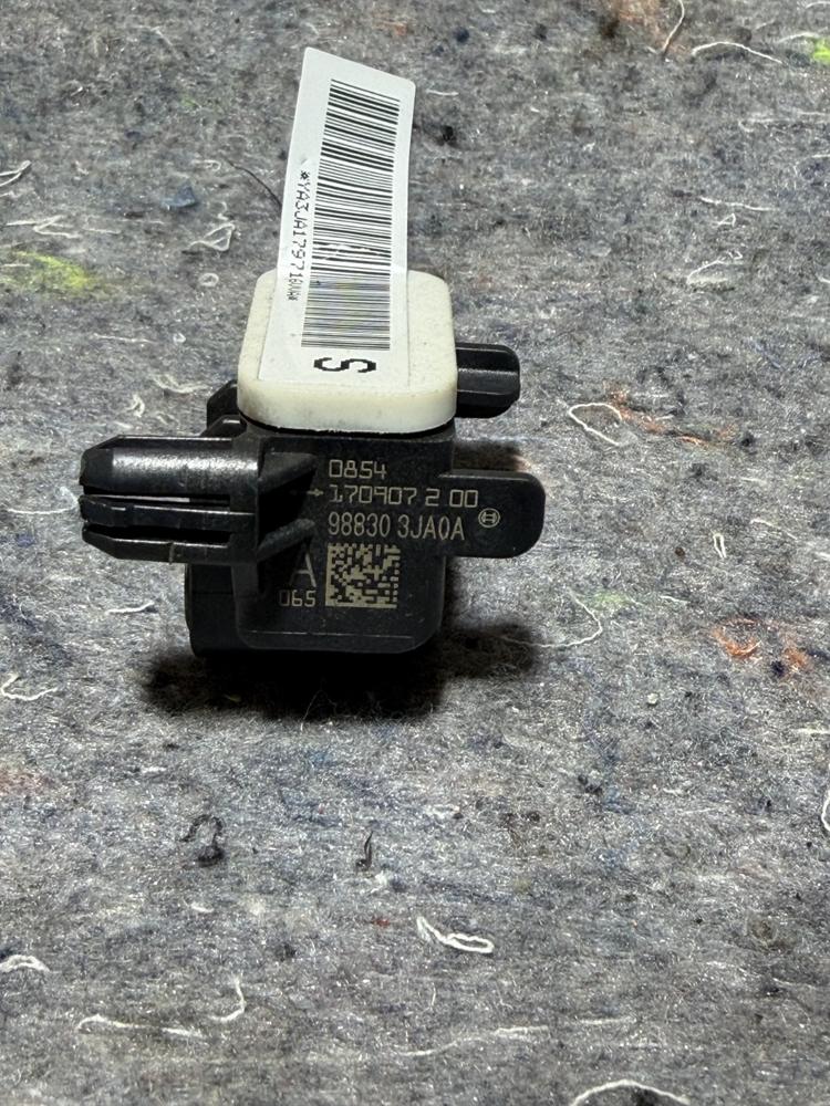 14-21 Infiniti Rear Left Sensor 988303JA0A OEM – photo 4
